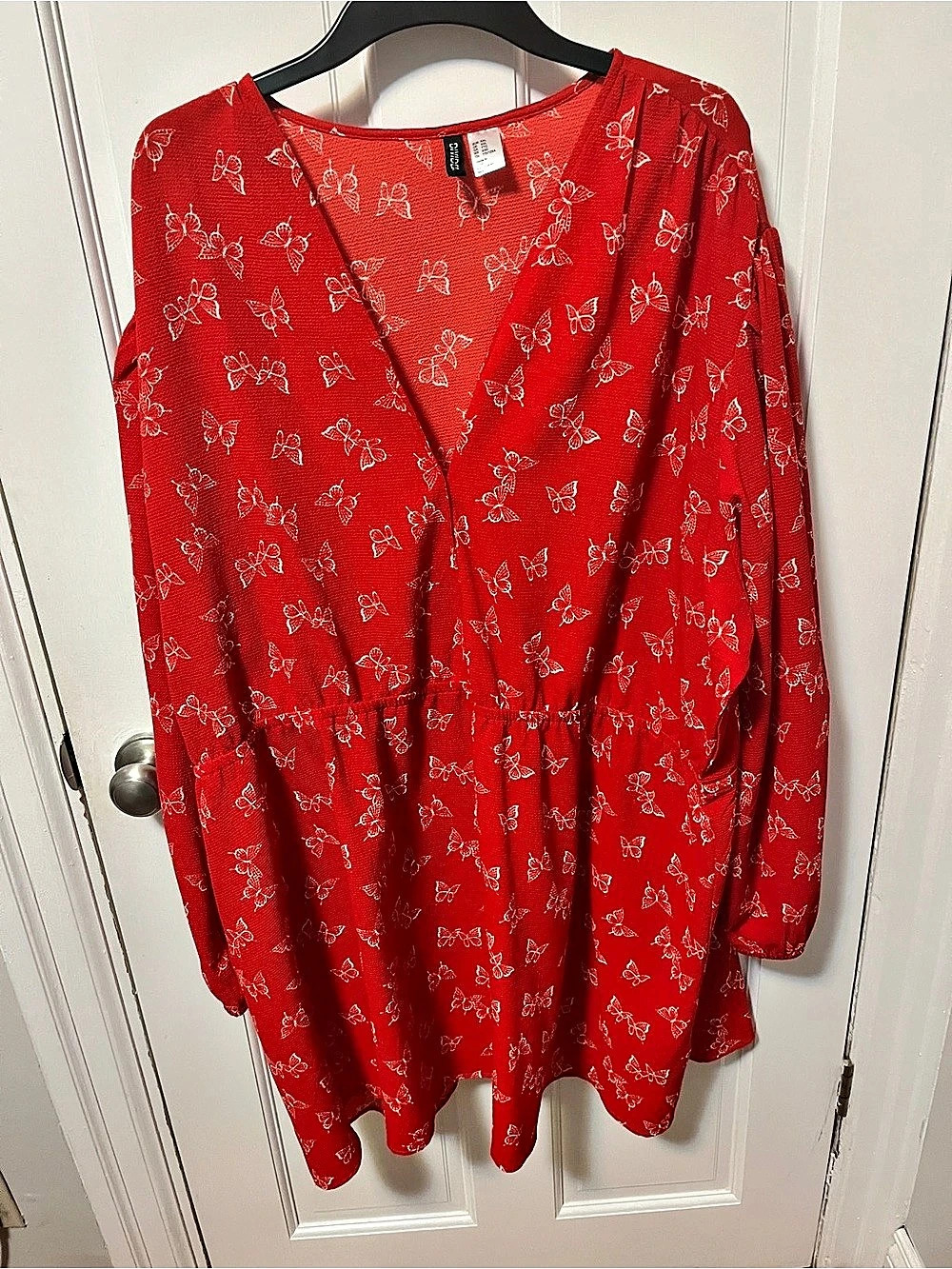 H&M Red Floral Long Sleeve dress